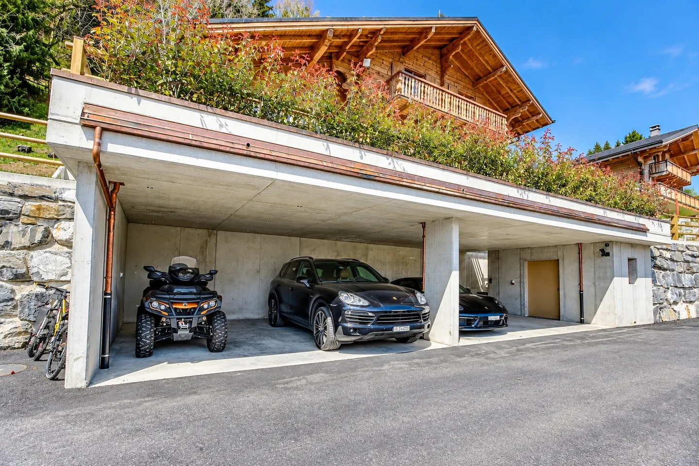 Magnificent chalet with unobstructed view of the Dents-du-Midi - Photo 2 of 13