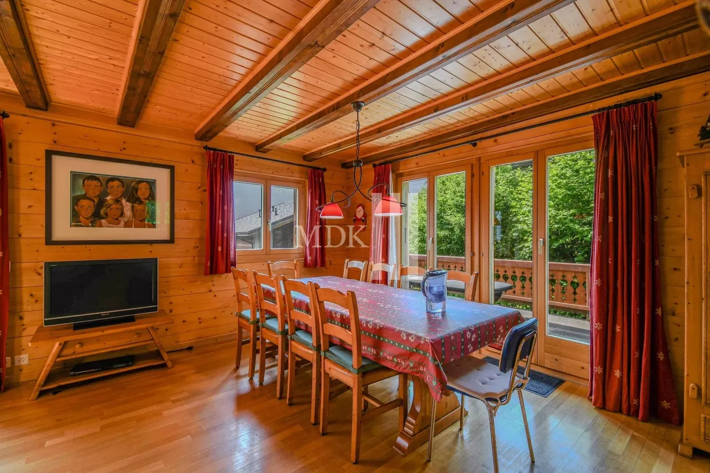 Wunderschönes Chalet ideal im Herzen des Dorfes gelegen - Foto 5 von 13