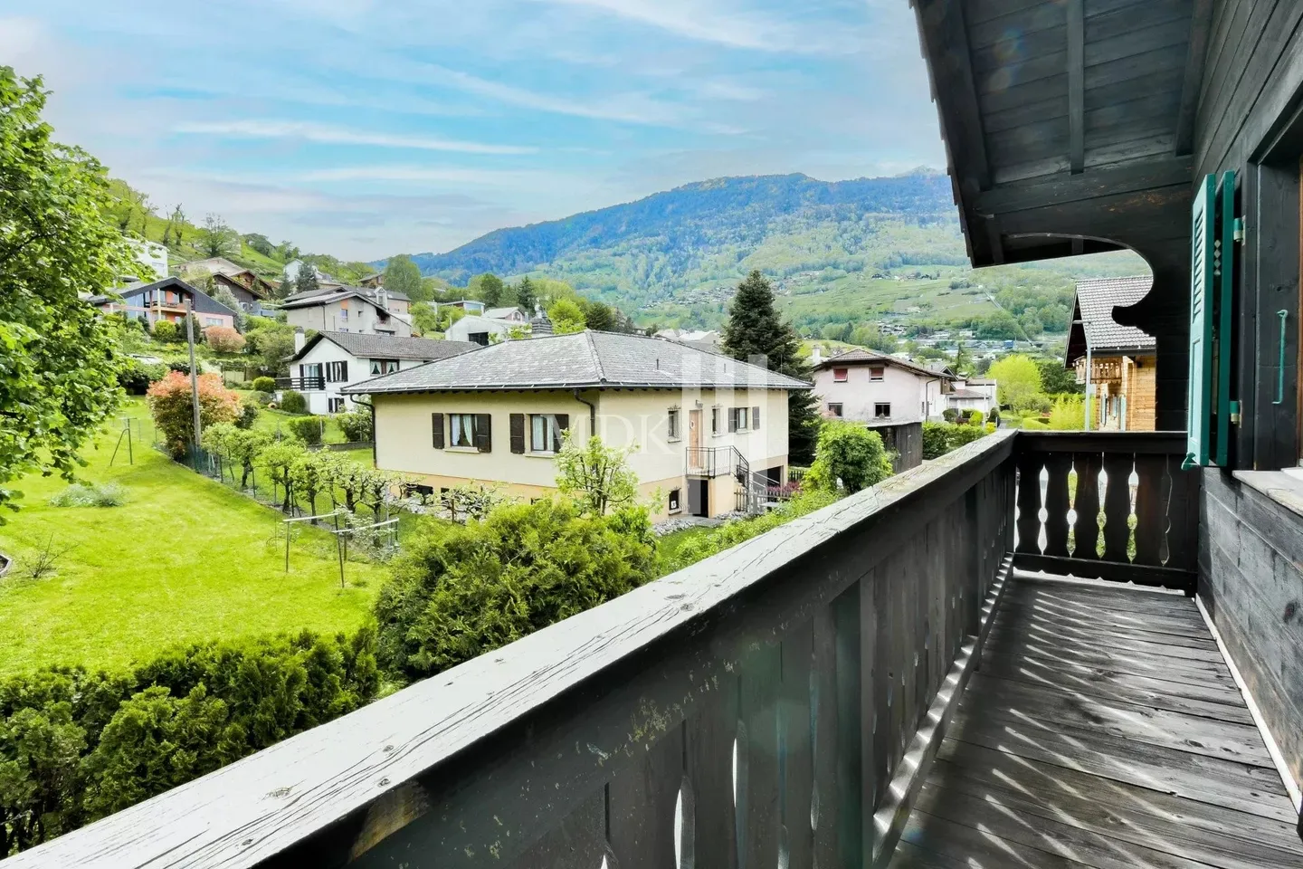 Bel chalet in una zona tranquilla sulle alture di Monthey - Foto 10 di 13