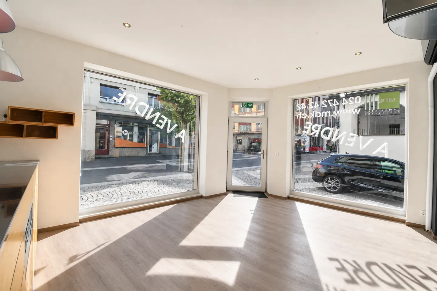 Spacious commercial space in downtown Monthey - Photo 5 of 6