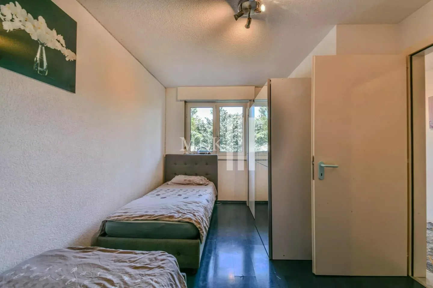 Bellissimo chalet in una zona tranquilla a Choëx - Foto 7 di 13