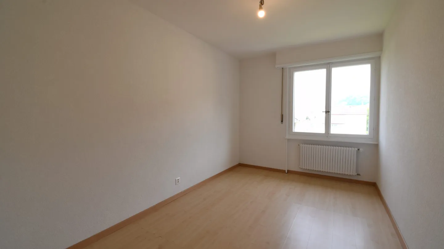 Appartement rénové 4.5 pièces - Photo 4 sur 7