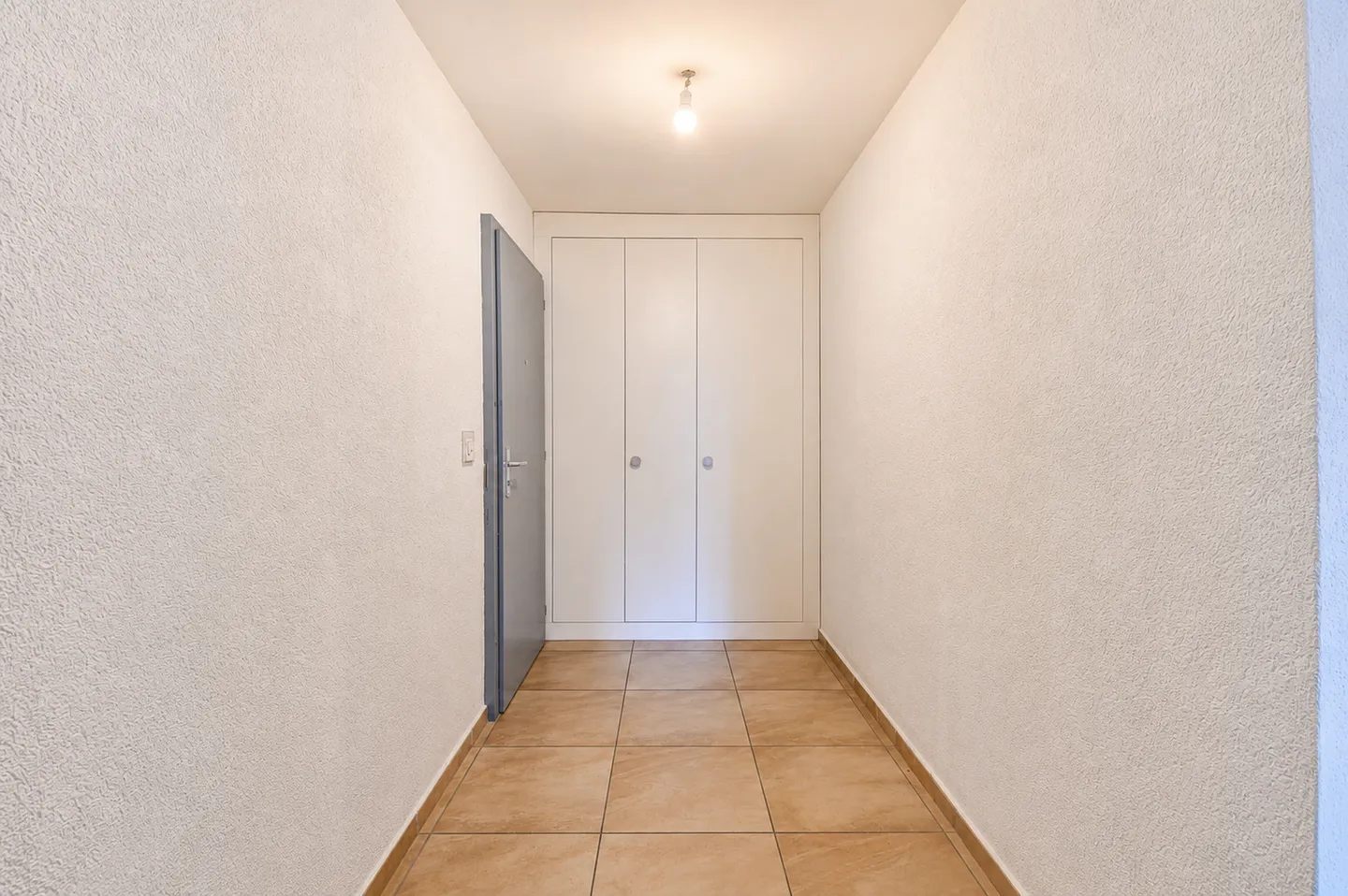 Spacieux appartement traversant à Monthey - Photo 6 of 8