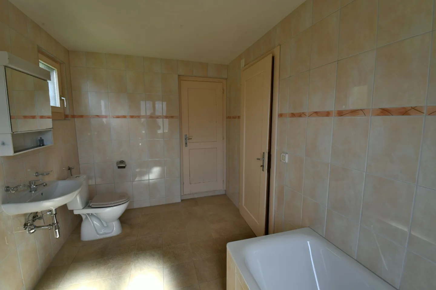Charmant appartement 2.5 pièces - Photo 6 sur 7