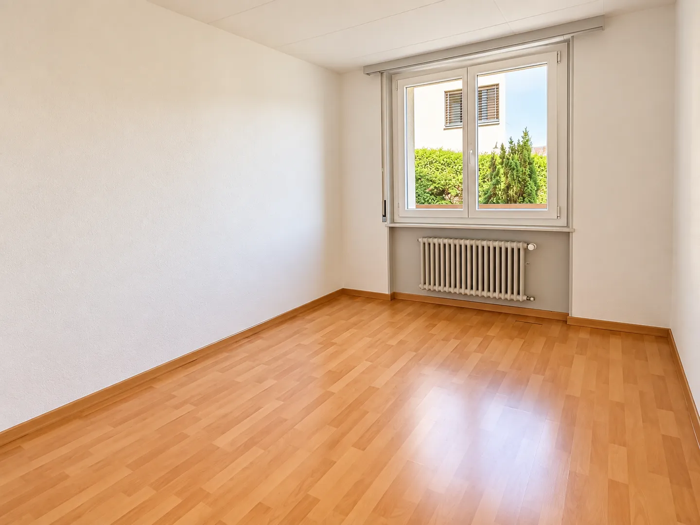 Schöne 3.5 Zimmer Wohnung zu vermieten in Monthey mit grosser Terrasse - Foto 4 von 10