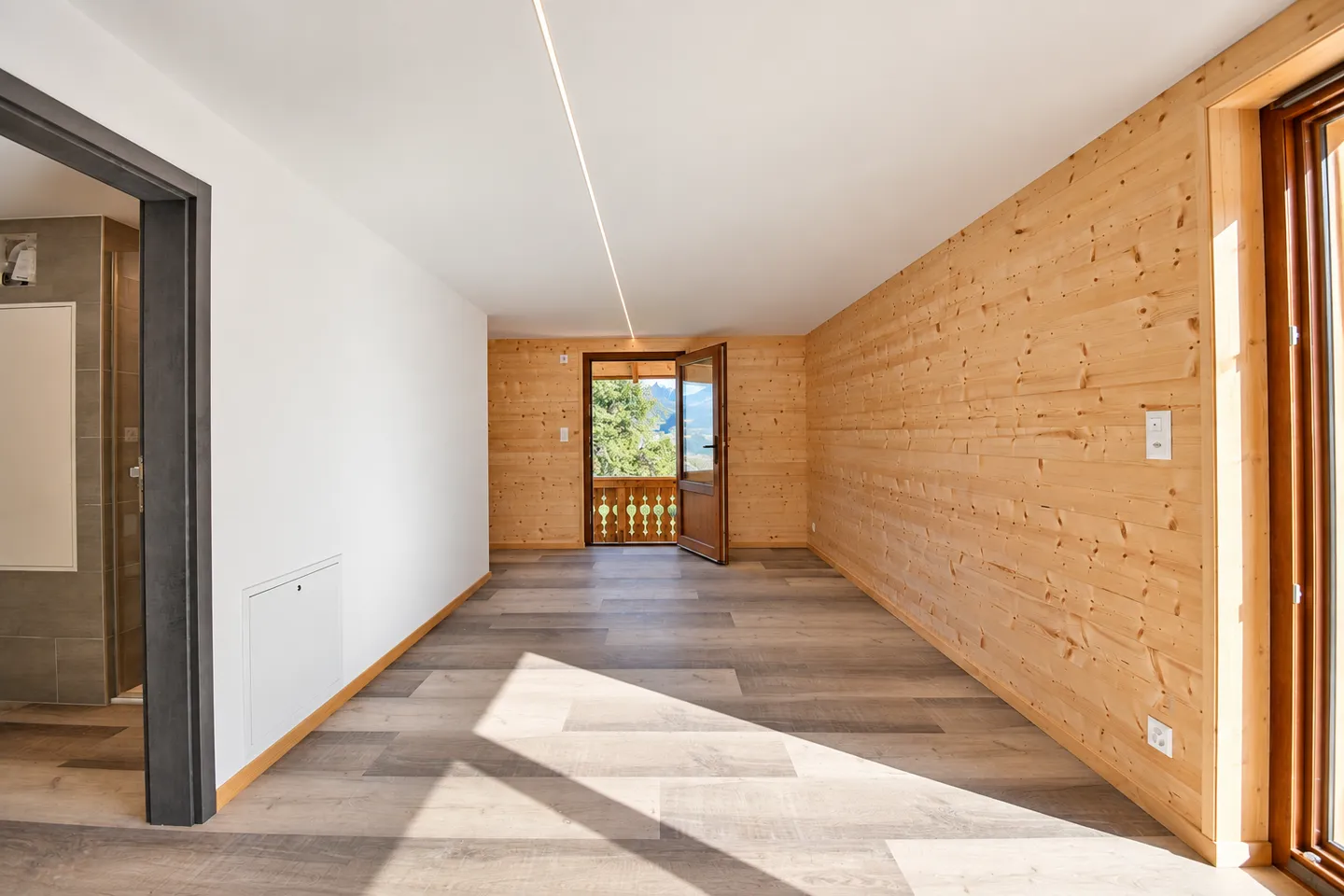 Appartement Duplex Moderne - Photo 2 sur 9