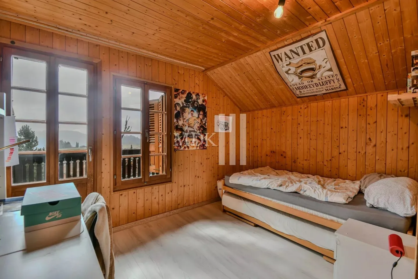Magnificent chalet including an apartment and a commercial space in Leysin - Photo 6 of 13