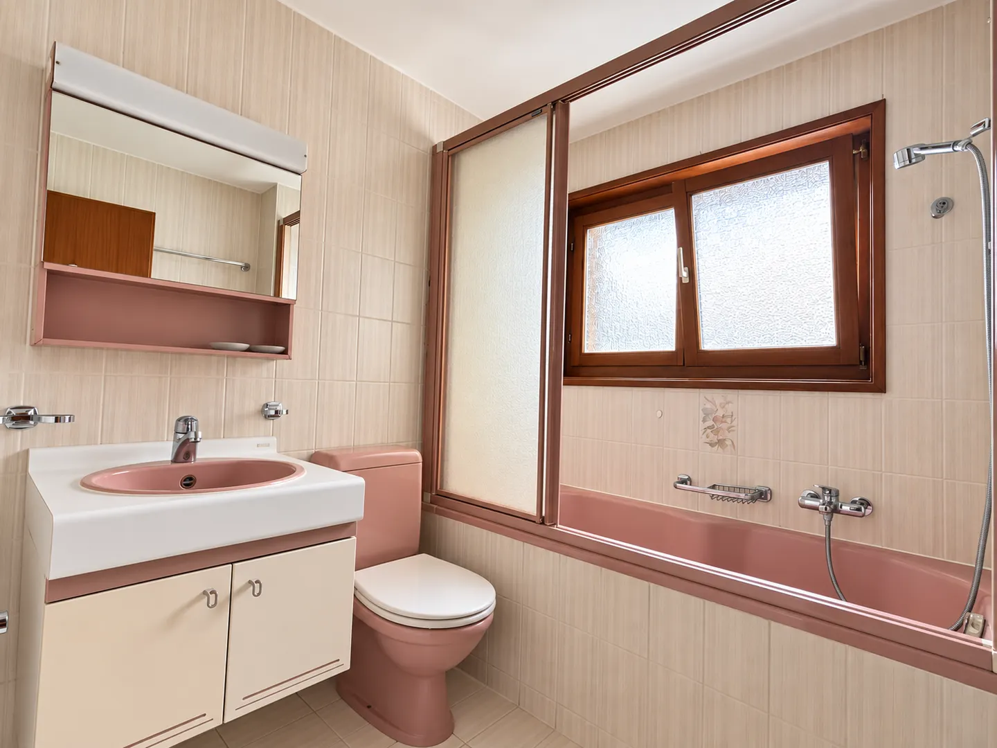 Zu vermieten in Massongex eine Wohnung mit 4,5 Zimmern - Foto 6 von 9