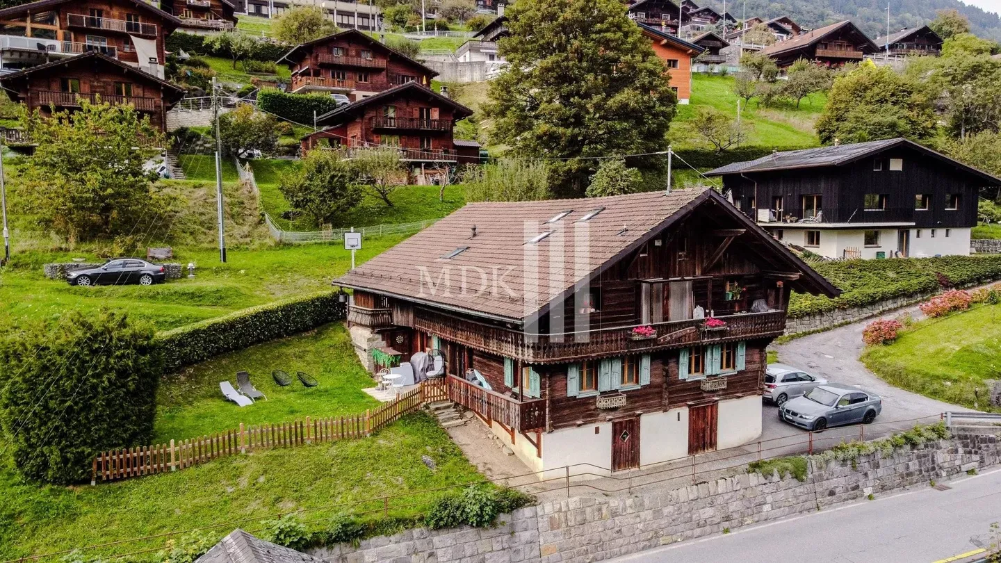 Authentic chalet with two apartments - Photo 1 of 13