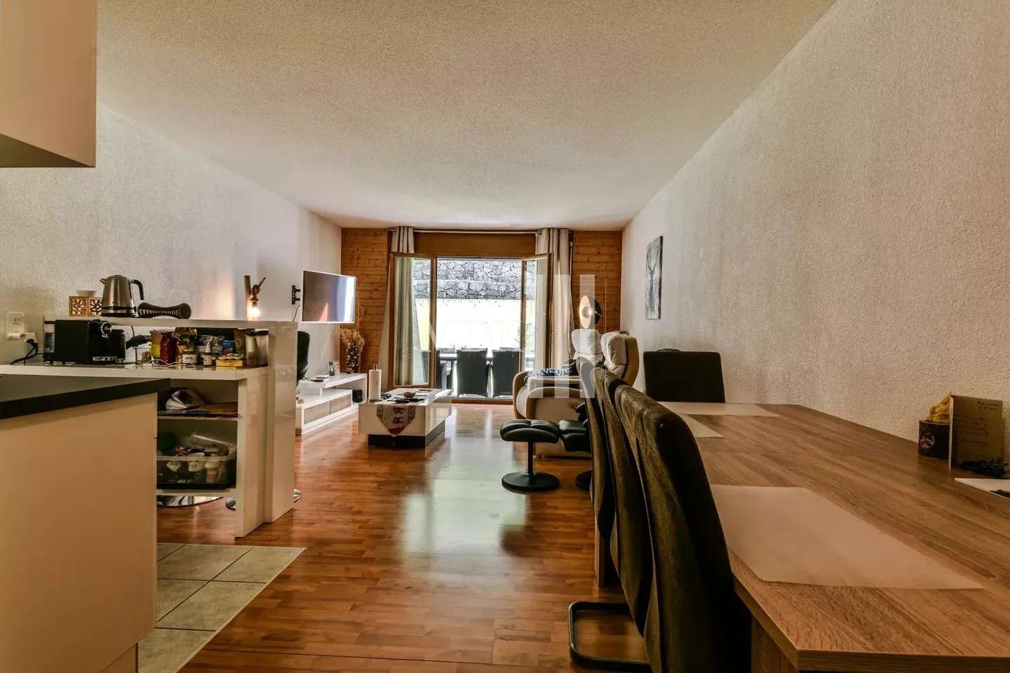 Appartement Charmant avec Jardin - Photo 3 sur 12
