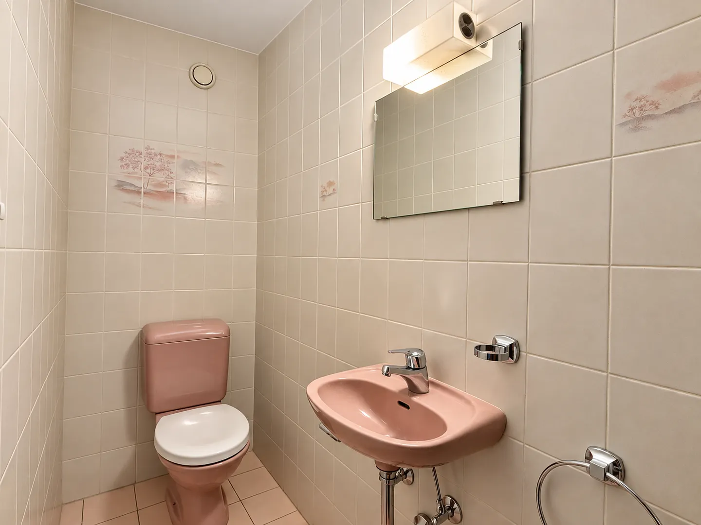 Zu vermieten in Massongex eine Wohnung mit 4,5 Zimmern - Foto 8 von 9