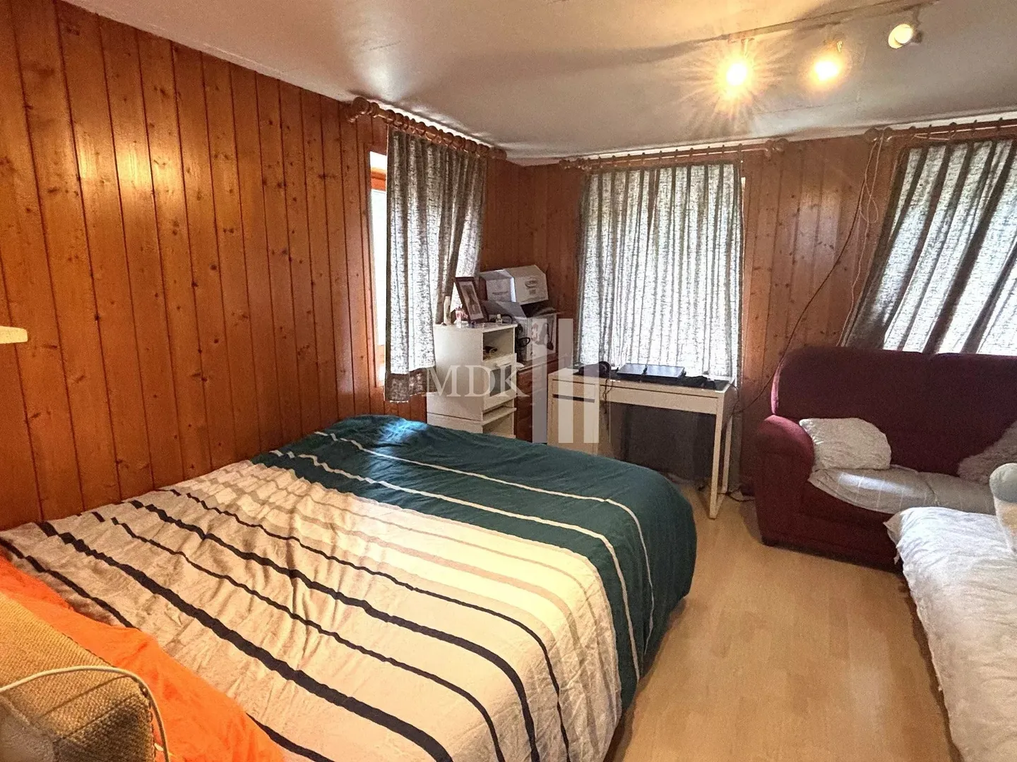 For rent in Troistorrents a studio on the ground floor - Photo 3 of 3