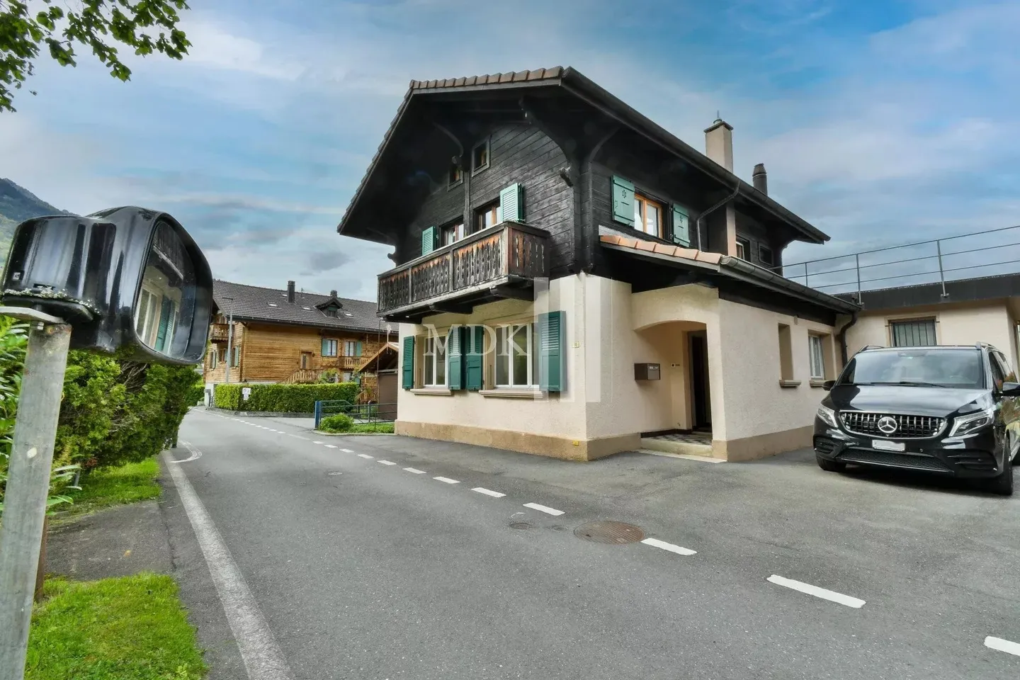 Bel chalet in una zona tranquilla sulle alture di Monthey - Foto 1 di 13