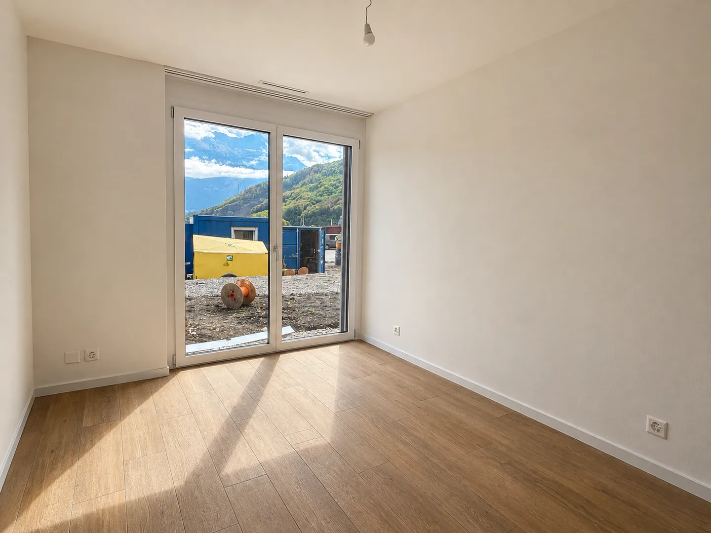 Appartement moderne avec terrasse - Photo 7 sur 9