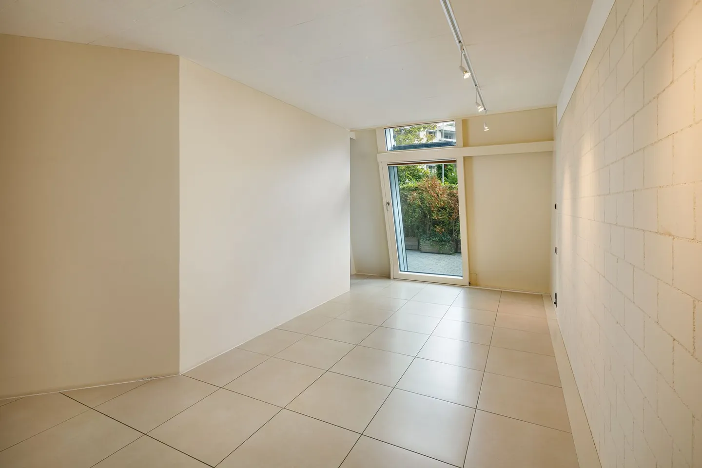 Moderne 6.5 Zimmer-Wohnung - Foto 7 von 13