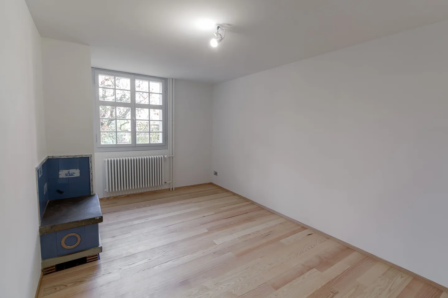 Charaktervolles Mehrfamilienhaus - Foto 4 von 13