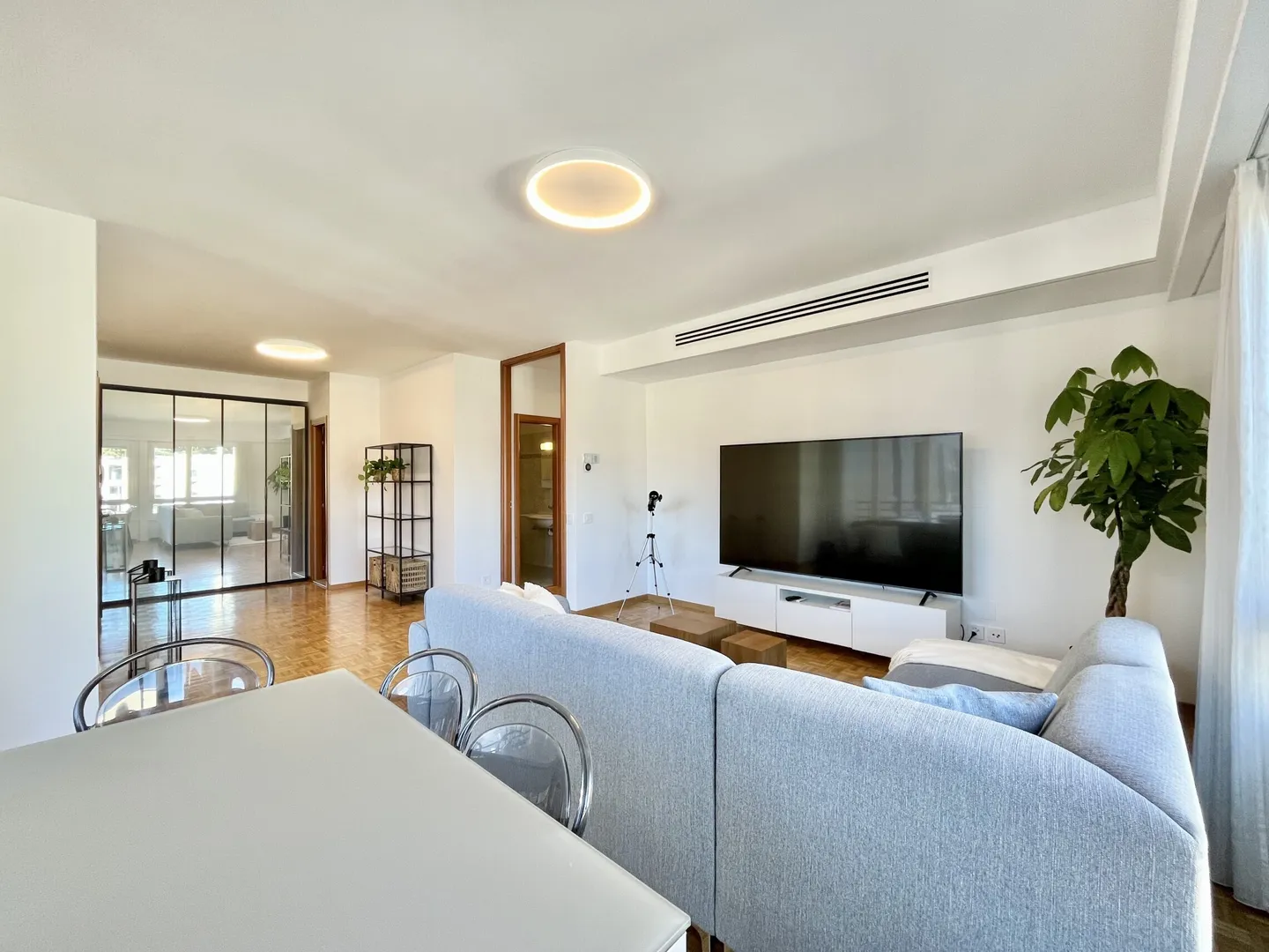 AFFITTASI ATTICO ARREDATO DI 4.5 LOCALI CON PISCINA A LUGANO - Photo 4 of 10