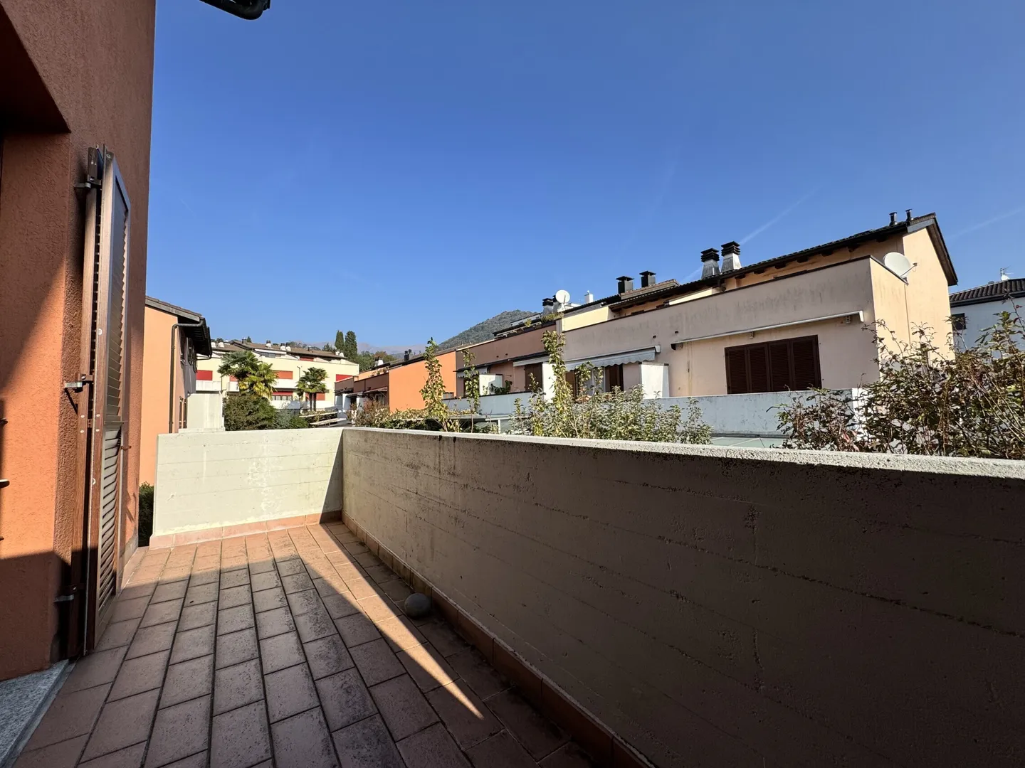 Charmante Maison Mitoyenne de 5,5 Pièces avec Jardin à Caslano - Photo 8 sur 9