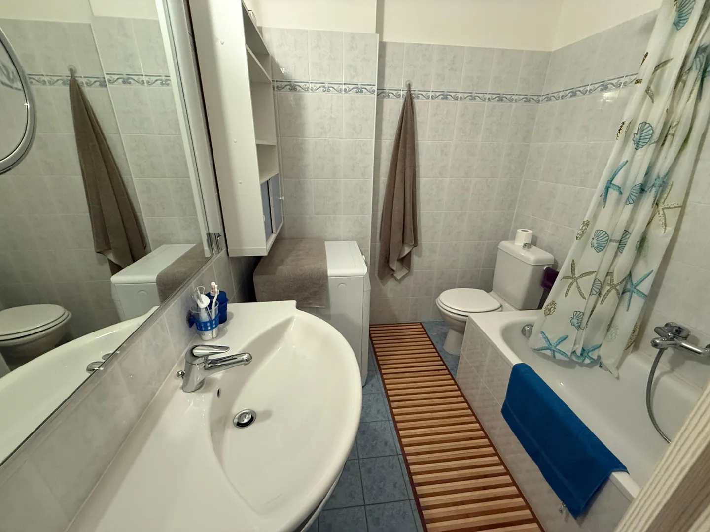 ELEGANTE 2.5 ZIMMER MÖBLIERT MIT AUSSICHT IN LUGANO - Foto 8 von 9