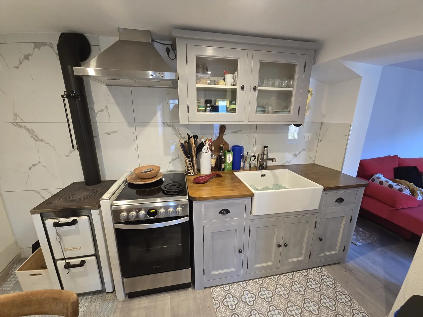 RENOVIERTES RUSTIKAL MIT 3,5 ZIMMERN IM BEZIRK LOCARNO - Foto 3 von 9