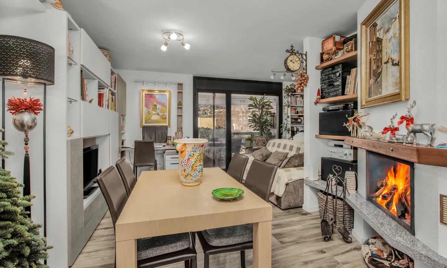 GRAZIOSO APPARTAMENTO AMMOBILIATO DI 2.5 LOCALI A PREGASSONA - Foto 3 di 9