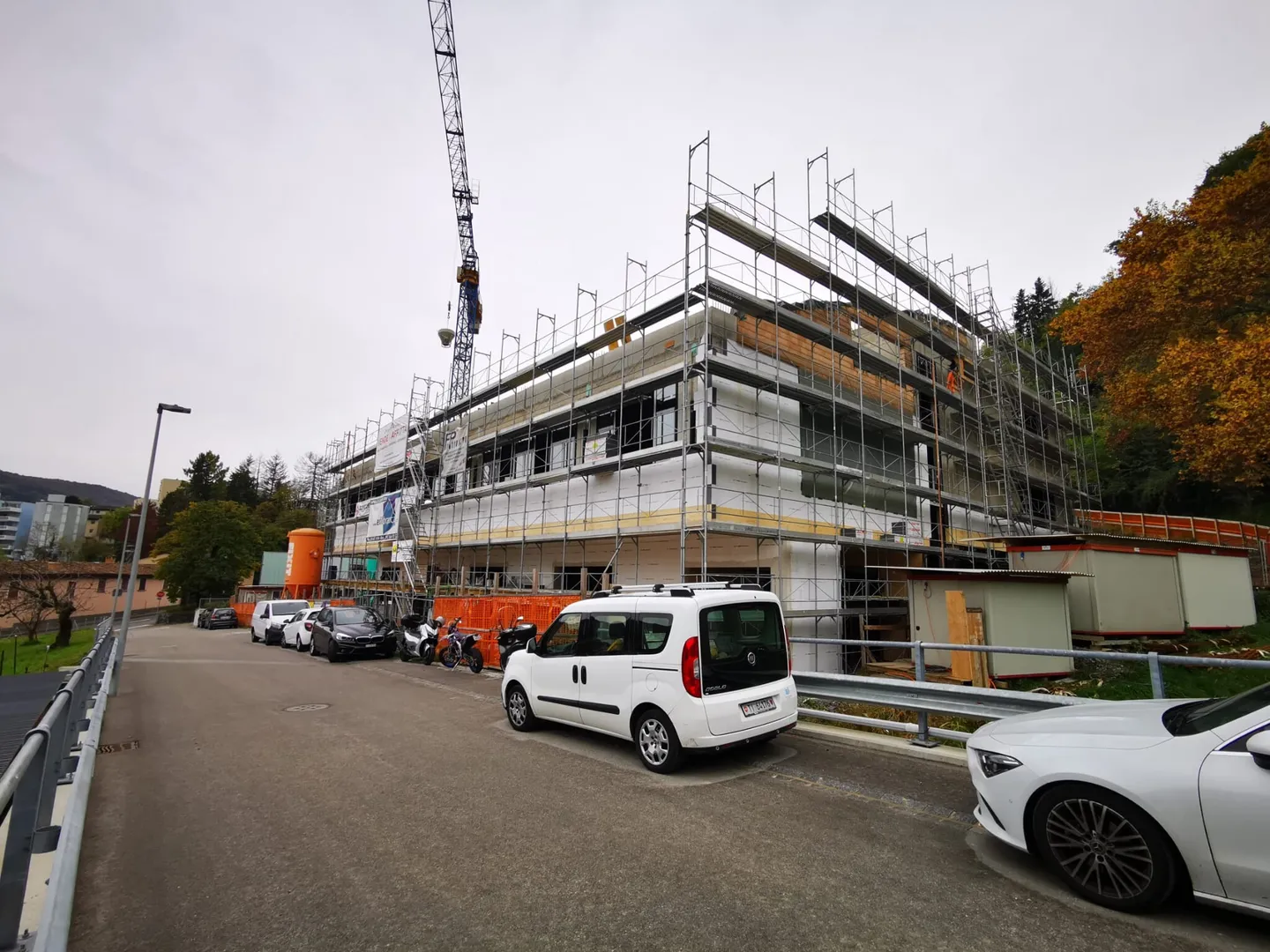 GEWERBLICH-INDUSTRIELLES-HAUS IN VACALLO - Foto 3 von 3