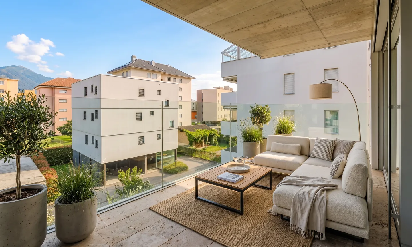 MODERNE ET SPACIEUX 3.5 PIÈCES COMME NEUF À BELLINZONA - Photo 2 sur 9