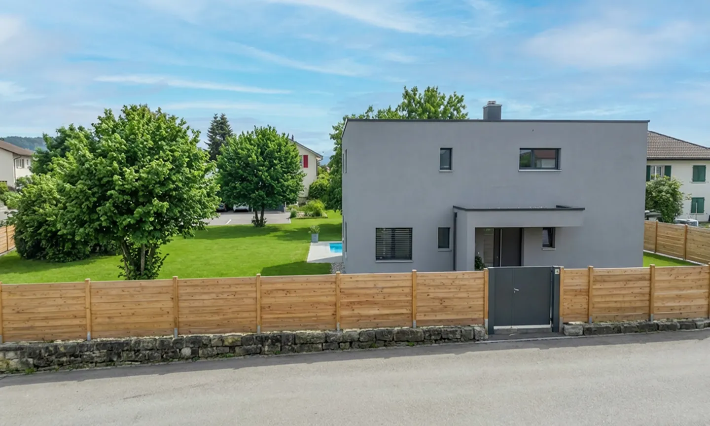 SUNNY LAND R2 OF 990 SQM FOR VILLAS IN PAZZALLO - Photo 3 of 6