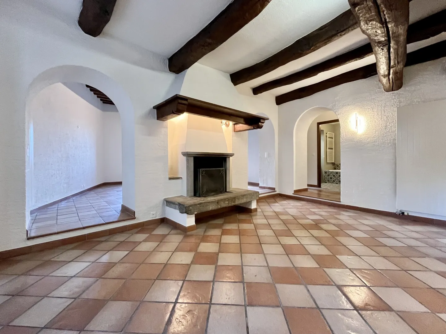 AFFITTASI 3.5 NELLA STORICA CASA DELLA RAGIONE A SONVICO - Foto 4 di 9