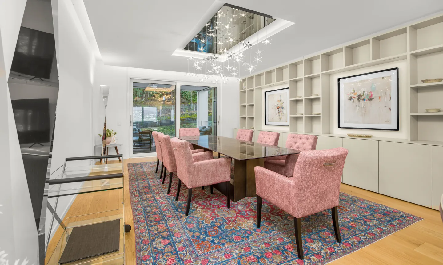 PRESTIGIOUS PENTHOUSE 6.5 WITH ROOFTOP AND LAKE VIEW IN PARADISO - Photo 3 of 10