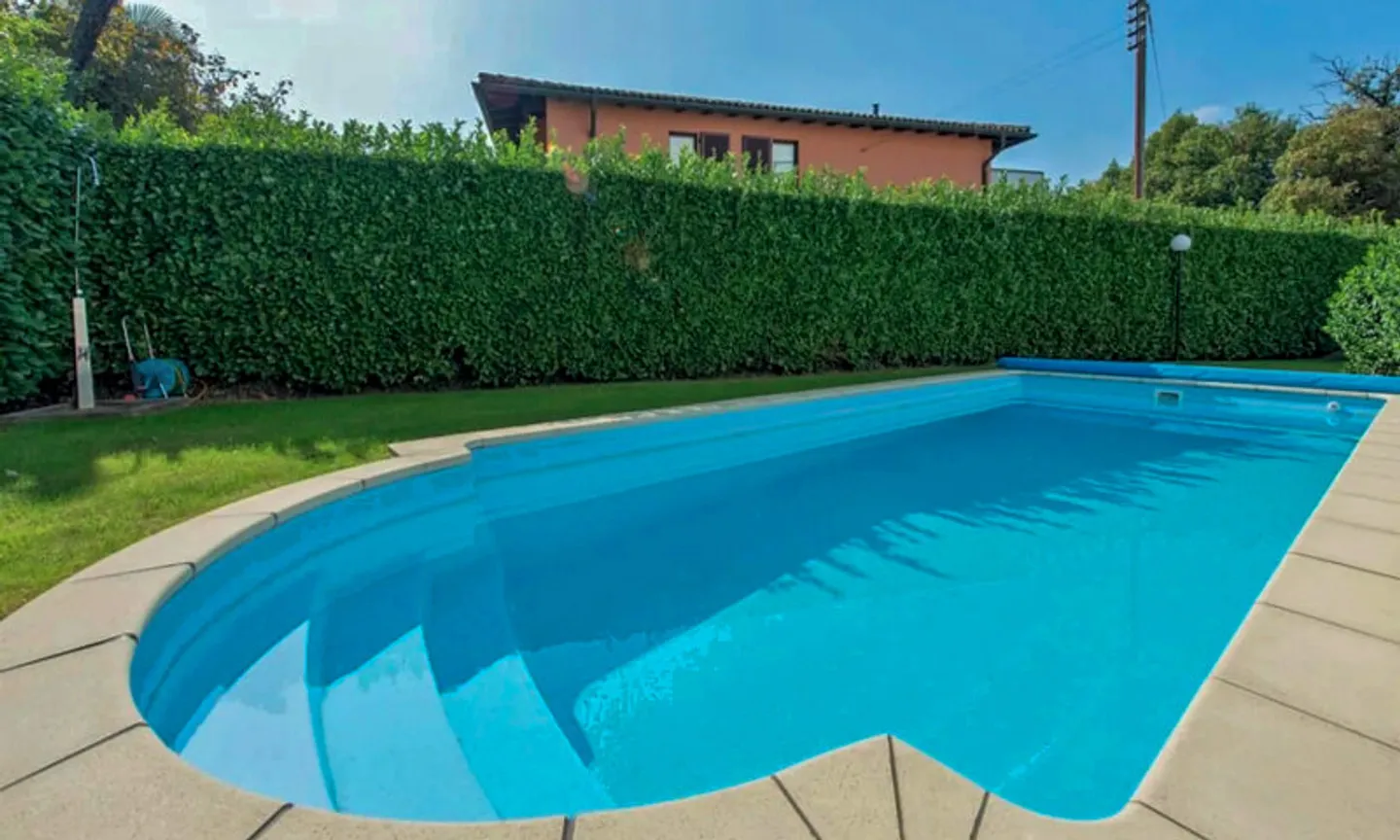SPACIOUS MAISONETTE WITH GARDEN AND SWIMMING POOL COLLINA D'ORO - Photo 10 of 10