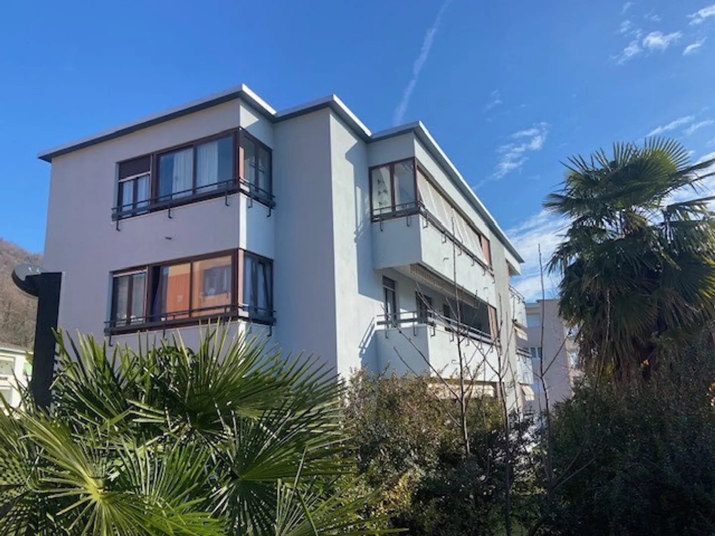 4.5-ROOM APARTMENT TOP FLOOR IN MORBIO INFERIORE - Photo 1 of 9