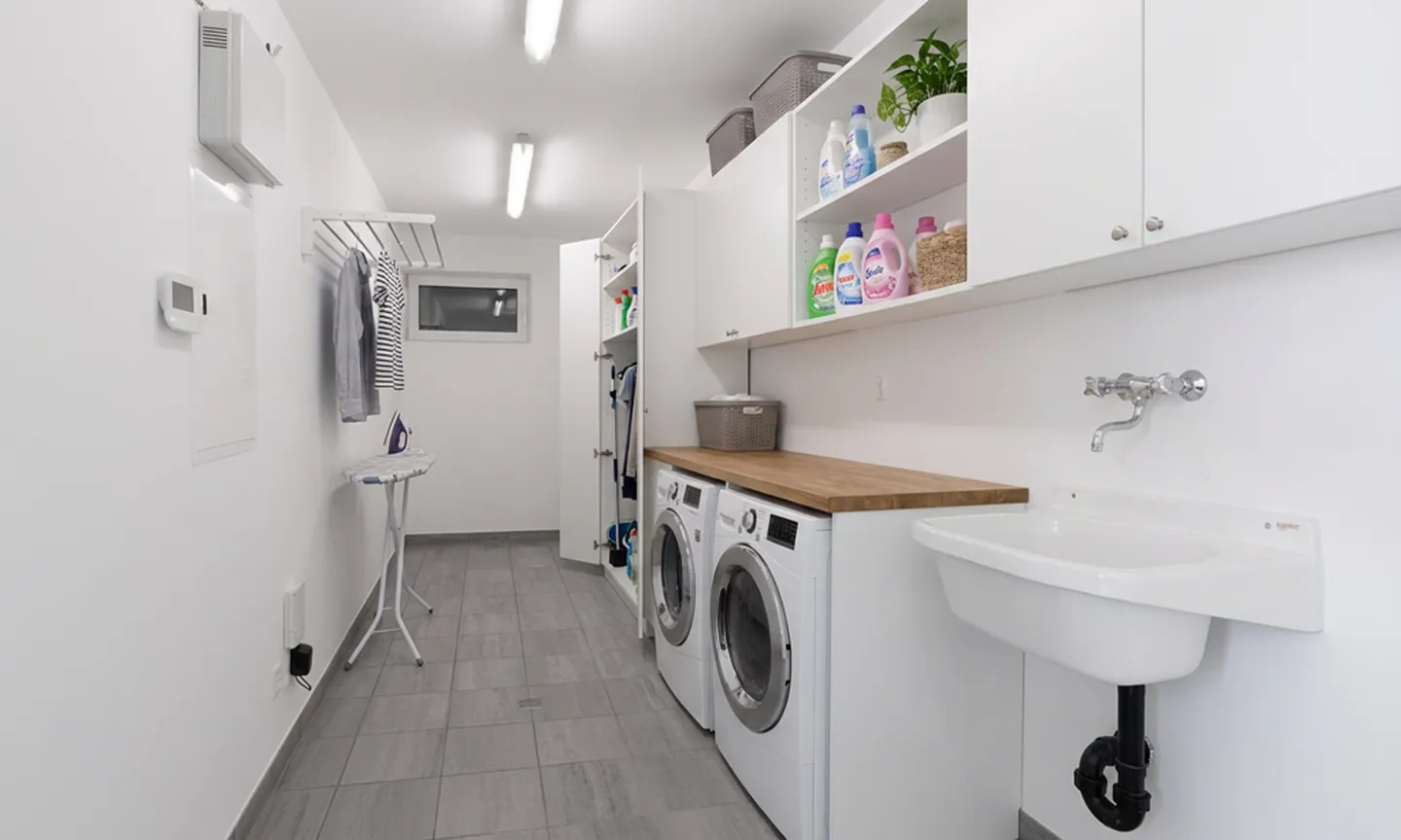 AMPIA VILLA 5.5 CON GIARDINO PISCINA E VISTA LAGO A CANOBBIO - Foto 7 di 13