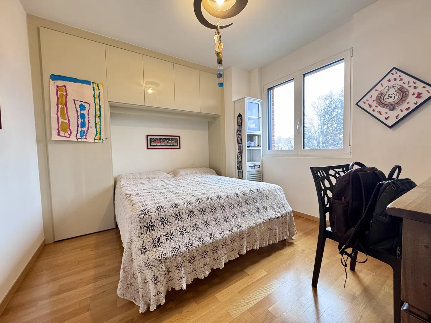 BEAUTIFUL 5.5 ROOMS WITH VIEW OF GREENERY AND MOUNTAINS IN SORENGO - Photo 5 of 9