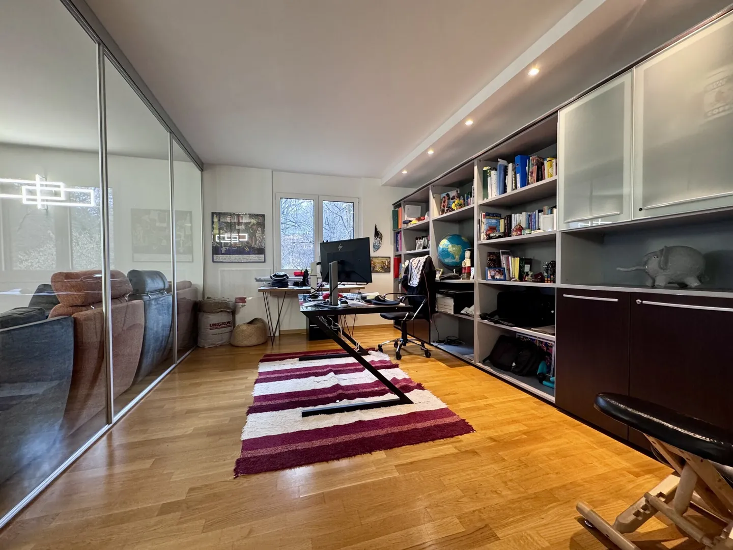 BEAUTIFUL 5.5 ROOMS WITH VIEW OF GREENERY AND MOUNTAINS IN SORENGO - Photo 9 of 9