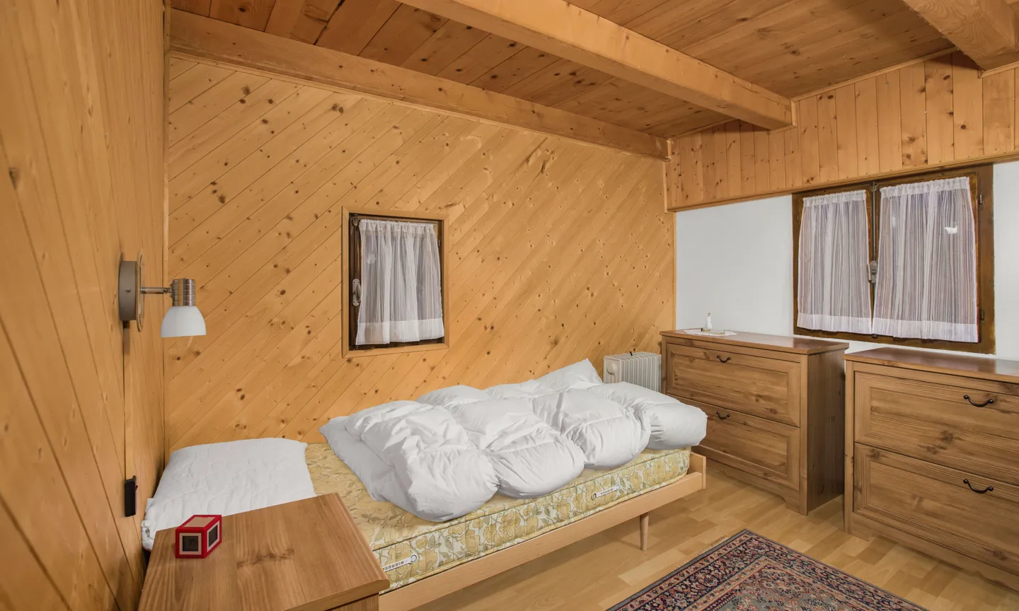 SPACIOUS RENOVATED RUSTIC WITH 10 ROOMS IN THE VAL DI BLENIO - Photo 6 of 13