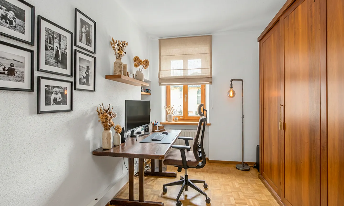 Fascinating 7-Room House with Terrace in Curio - Photo 12 of 13