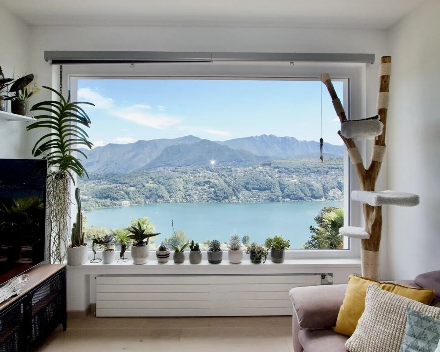 Appartamento spazioso con vista lago - Foto 4 di 9