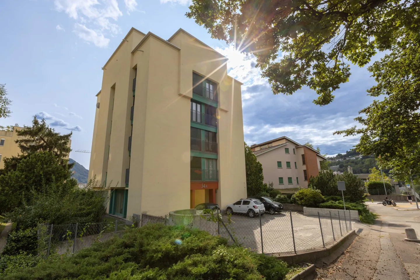 AMPIO 3.5 LOCALI CON TERRAZZA IN ZONA SERVITA A PREGASSONA - Foto 2 von 9