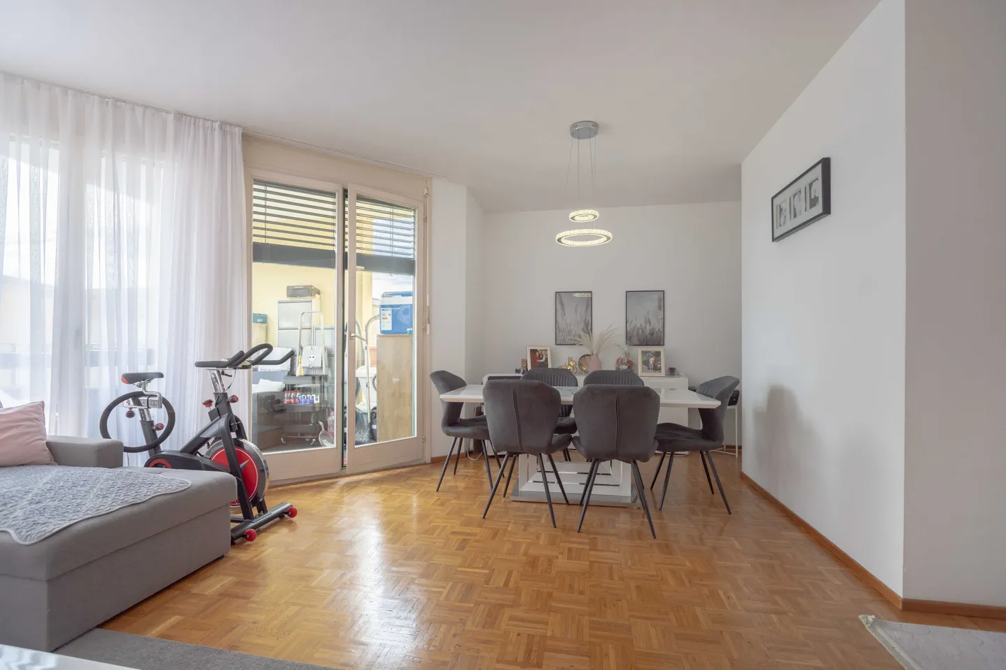 AMPIO 3.5 LOCALI CON TERRAZZA IN ZONA SERVITA A PREGASSONA - Foto 3 von 9