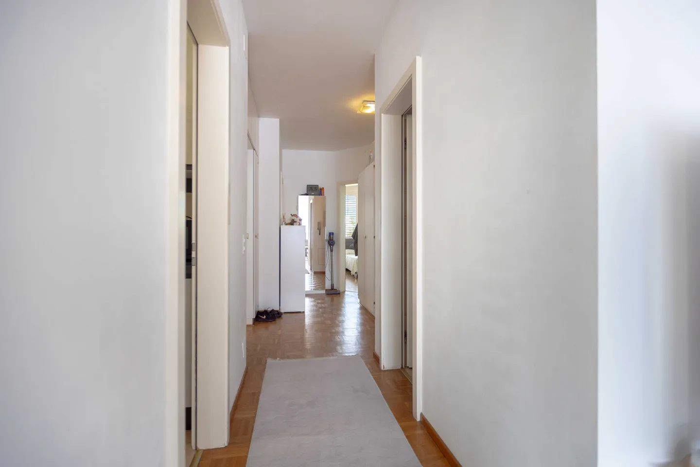 AMPIO 3.5 LOCALI CON TERRAZZA IN ZONA SERVITA A PREGASSONA - Foto 7 von 9