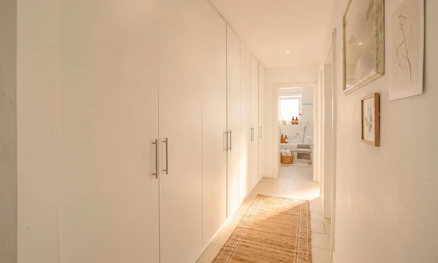 Modernes Apartment mit Terrassen - Foto 6 von 9
