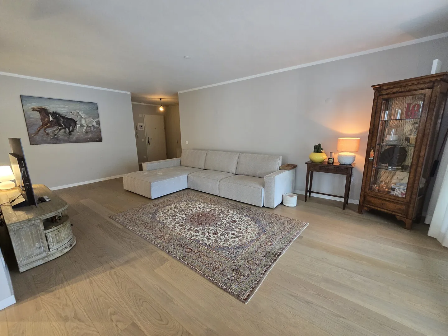 MERVEILLEUX ET MODERNE 3.5 PIÈCES AVEC BELLE TERRASSE À VEZIA - Photo 2 sur 9