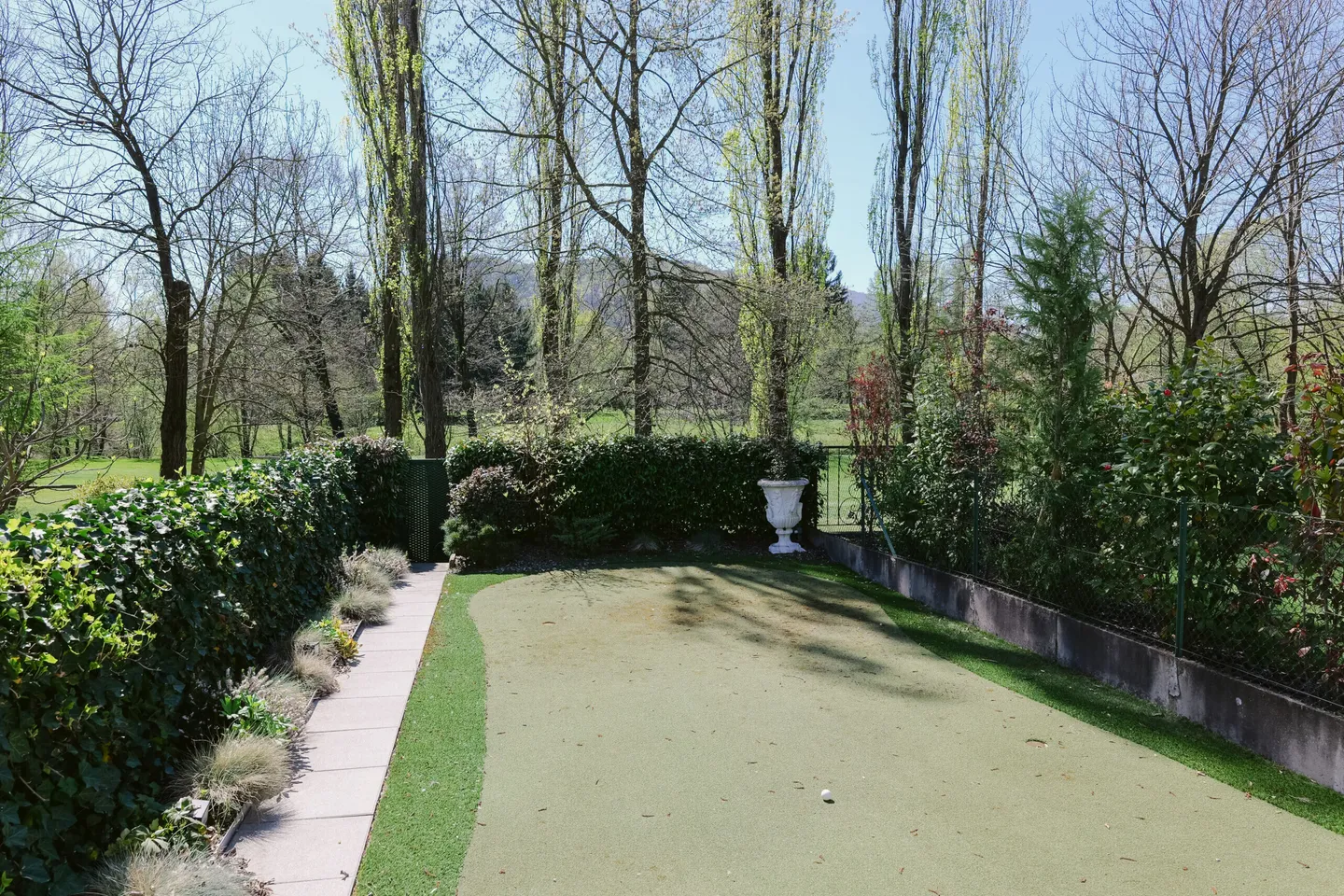 FOR RENT TRIPLEX OF 3.5 ROOMS IN GOLF AREA IN MAGLIASO - Photo 5 of 9