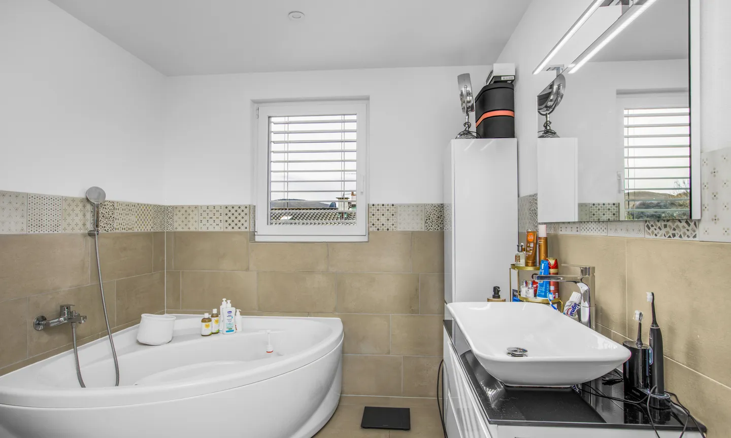 FOR RENT: SPACIOUS AND SPLENDID PENTHOUSE WITH 5 ROOMS IN CURIO - Photo 6 of 11