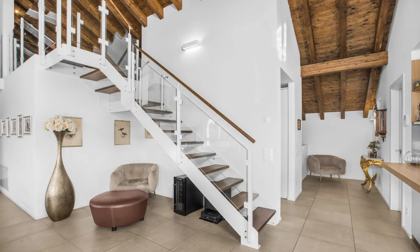 FOR RENT: SPACIOUS AND SPLENDID PENTHOUSE WITH 5 ROOMS IN CURIO - Photo 7 of 11