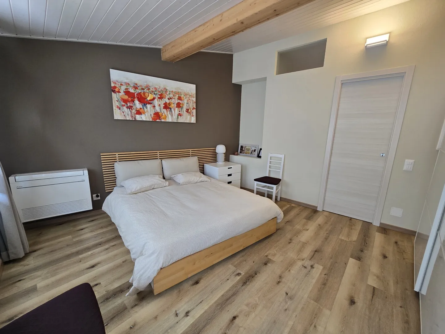 MERVEILLEUSE MAISON DE VACANCES MODERNE AVEC JARDIN À FAIDO - Photo 6 sur 9
