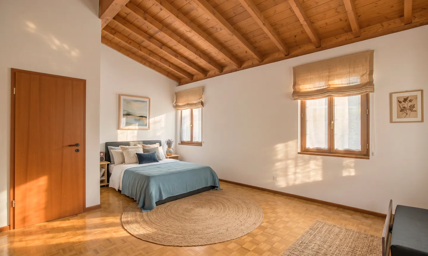BEAUTIFUL ATTACHED VILLA WITH 6.5 ROOMS IN CASTEL S. PIETRO - Photo 6 of 9