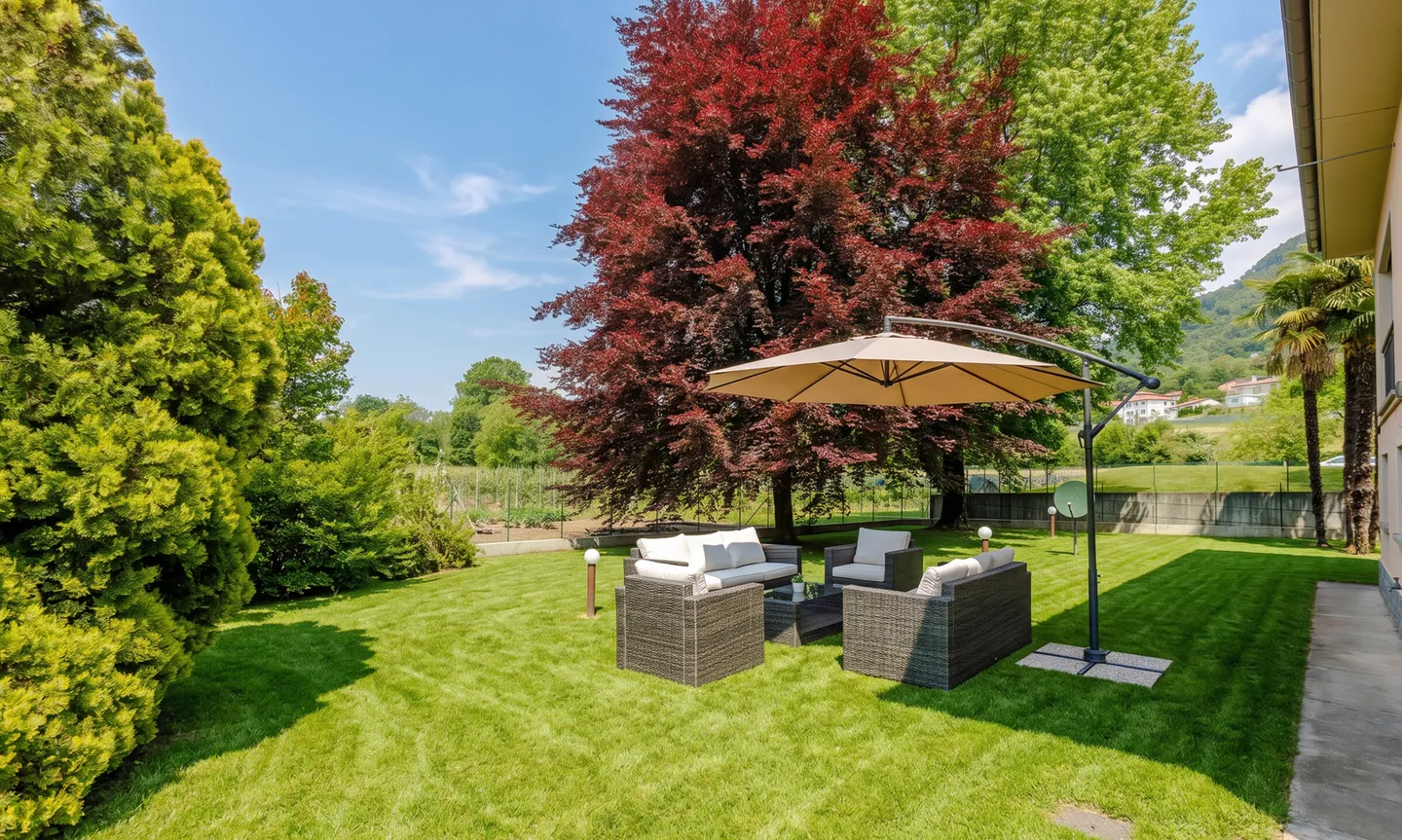 PRESTIGIÖSE VILLA MIT 9,5 ZIMMERN UND GROSSEM GRUNDSTÜCK IN VACALLO - Foto 8 von 13