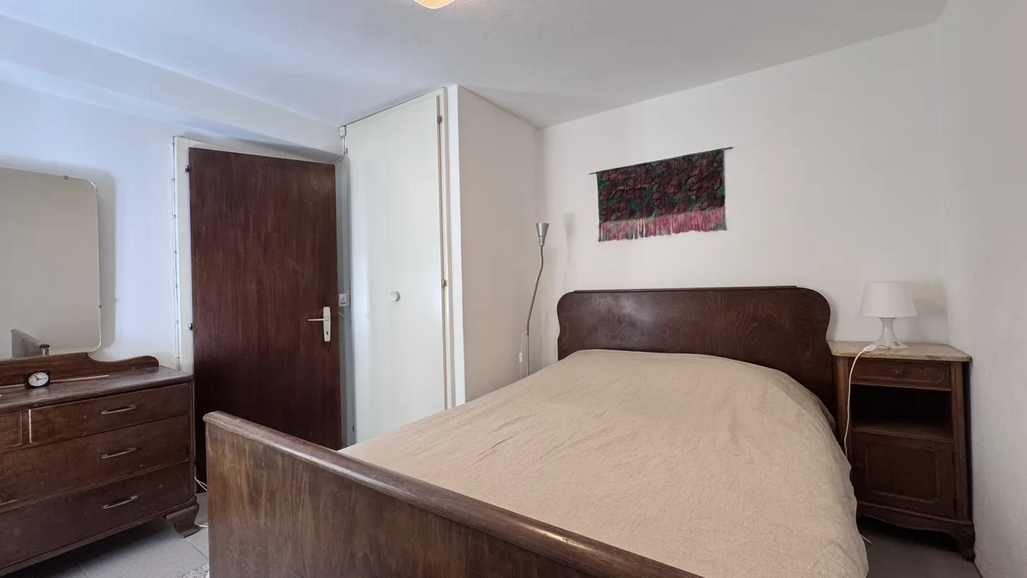 MAISON SPACIEUSE ET CARACTÉRISTIQUE DE 6,5 PIÈCES À CADRO - Photo 5 sur 10